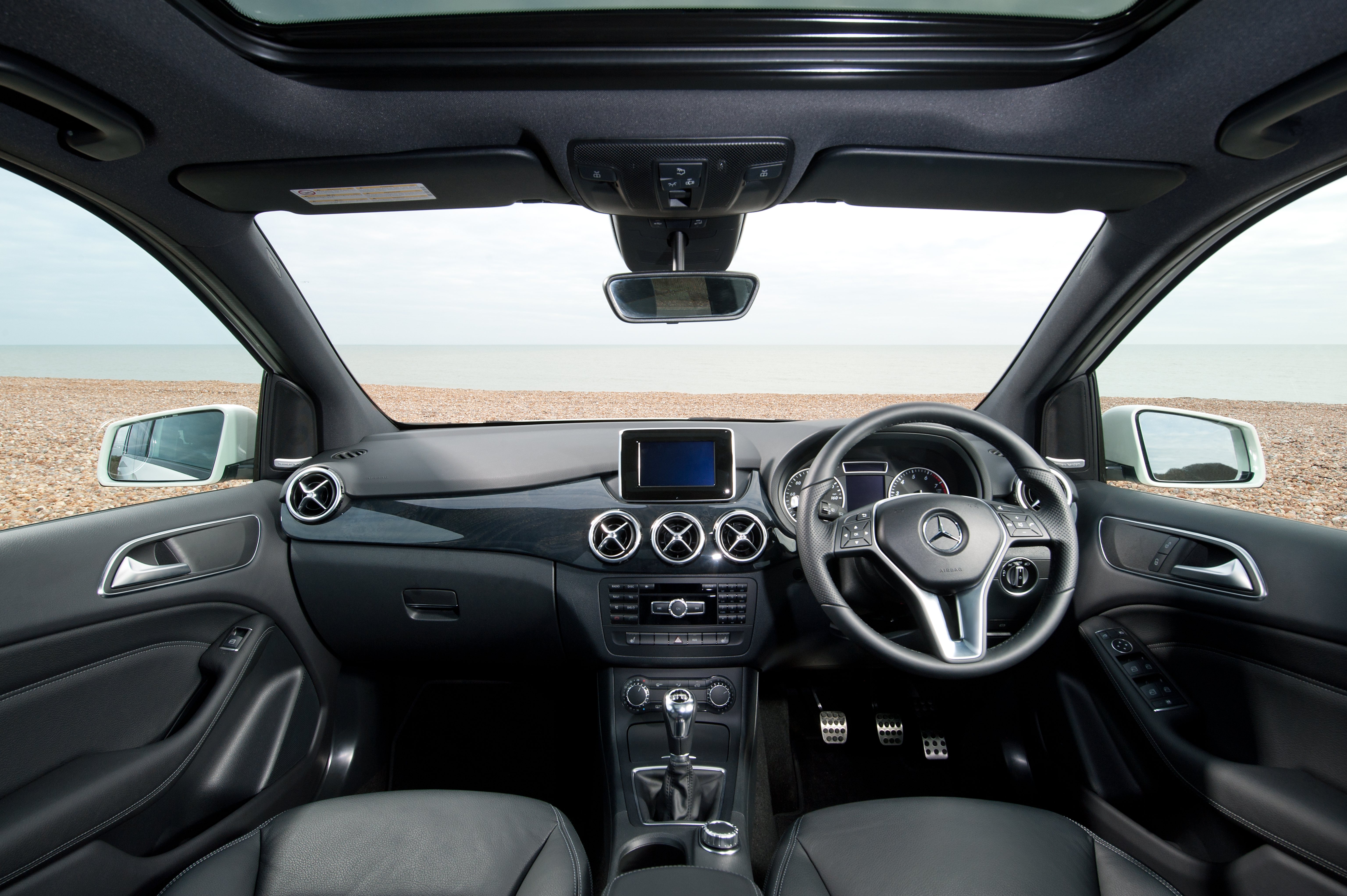 Interior MercedesBenz BClass