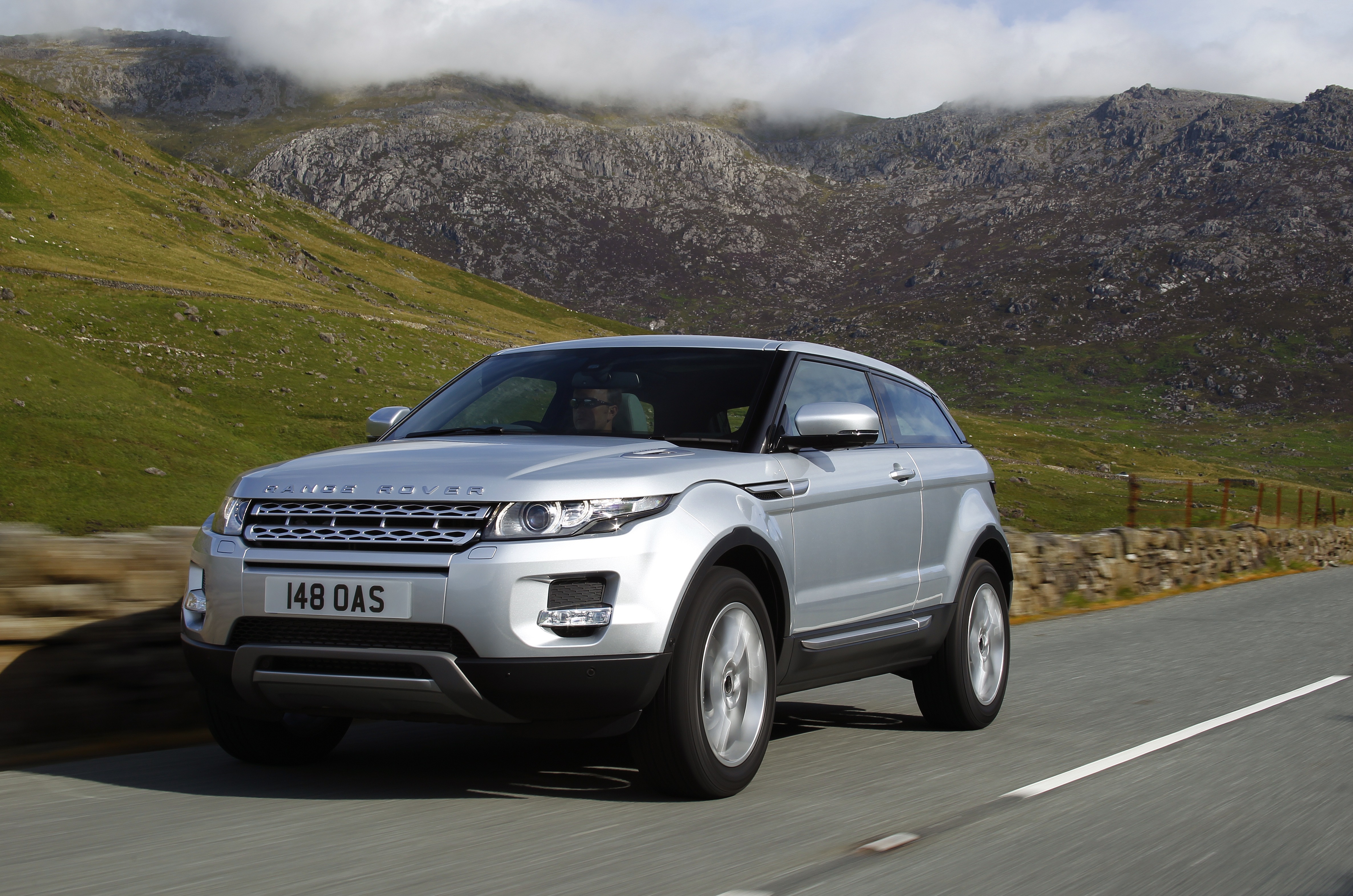 Range Rover Evoque SD4 Prestige LUX Automatic 3dr Coupé