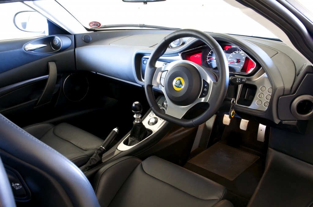 Lotus Evora interior Car Write UpsCar Write Ups